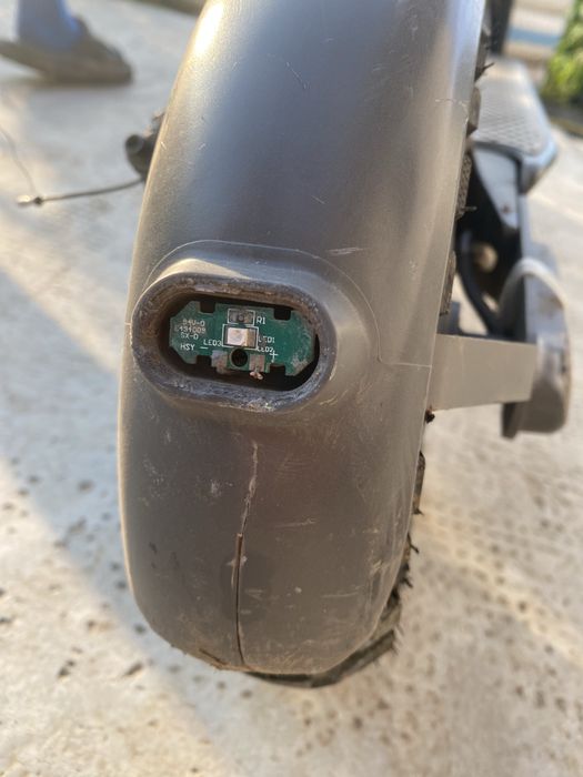 Trotineta motus scooty