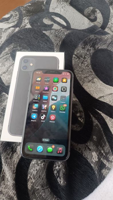 Продам iphone 11 идеал