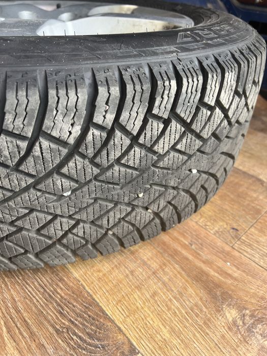 Jante 17” 5x112 cu cauciucuri iarna Nokian 215/60/R17 noi
