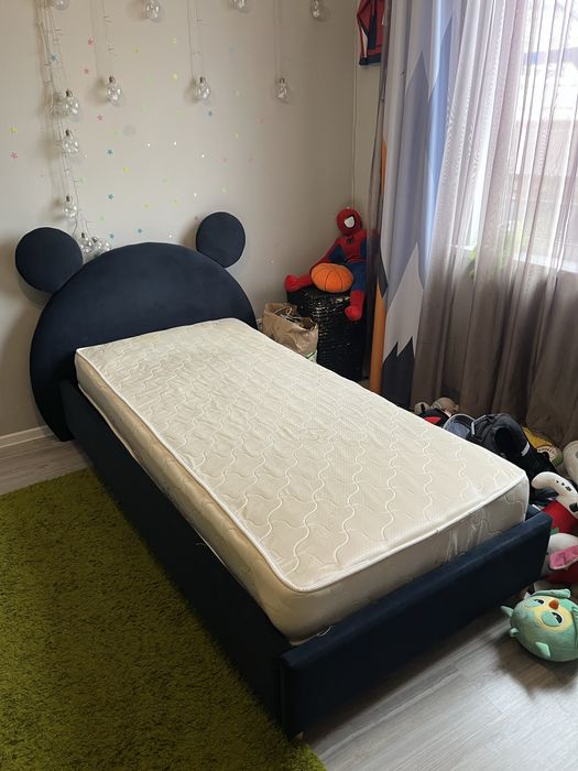 Продам детскую кровать + матрас