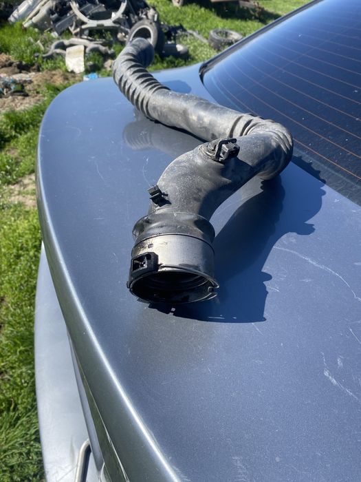Furtun clapeta acceleratie-intercoler bmw e90 2.0 n47