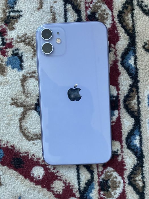 Iphone 11 в идеальном состояние
