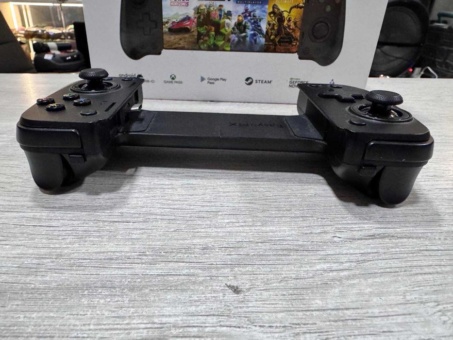 Контролер за мобилна игра EasySMX M10 за iPhone