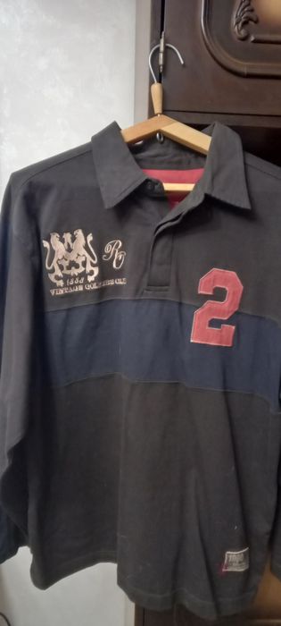 Продам тенниску  мужскую