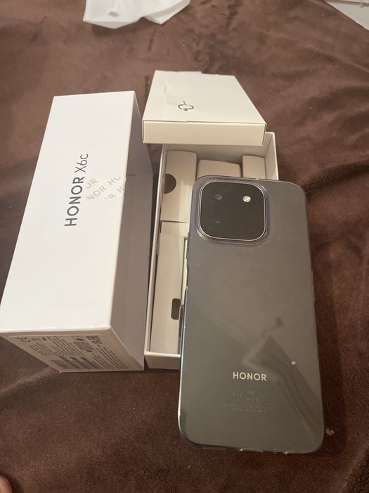 Телефон HONOR X6c