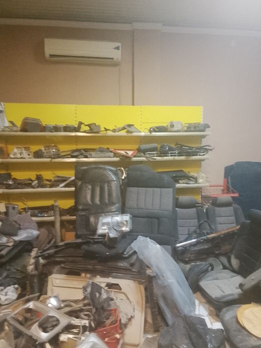 Запчасти на Мерседес