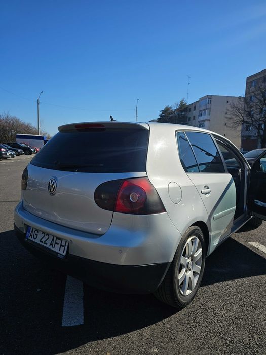 VOLKSWAGEN Golf 2006 — imagine 8