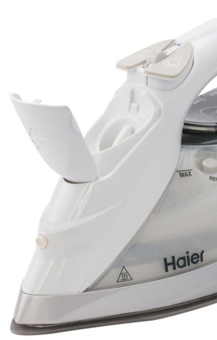 Утюг Haier Hi 600