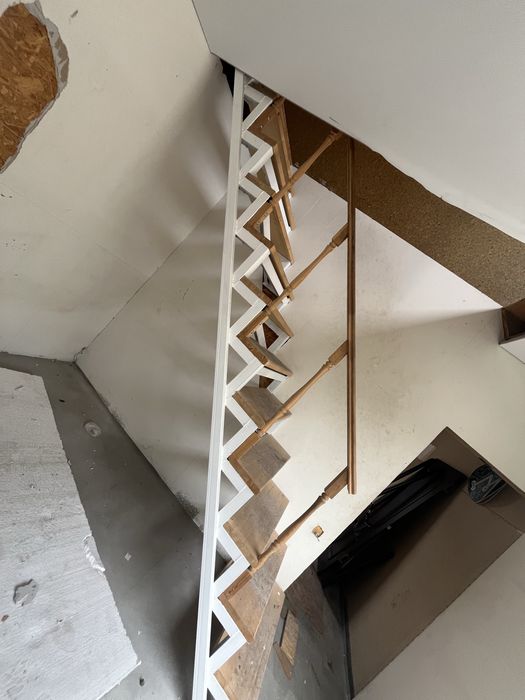 Лесница сатылады срочна