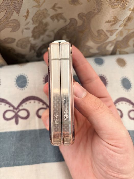 Z flip 5 256 gb.