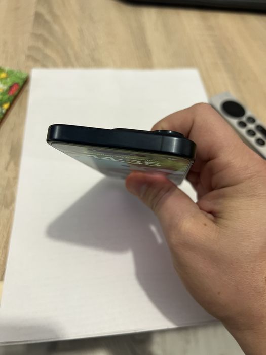 Iphone 15 pro 128gb 87% baterie 10/10