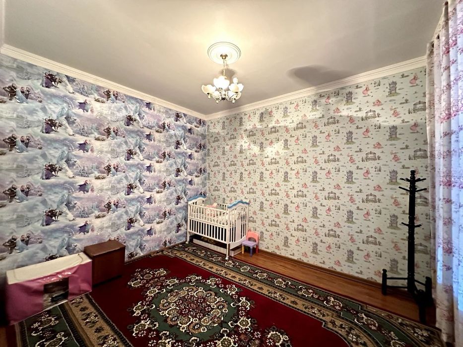 Zangota, Nazarbekda hovli sotiladi! 6 sotix, 9 xona