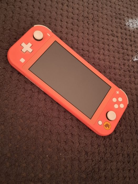 Nintendo Switch + Super Mario – Отлично състояние, готов за игра!