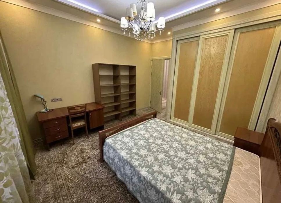 Ойбек в Сдатется уютная квартира в новостройке по ул. С. Барака Габус