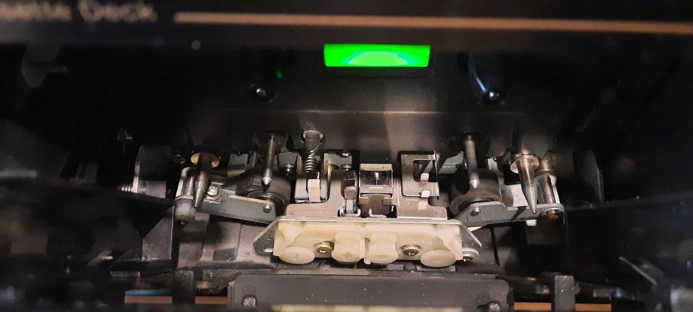 Триглав касетен дек Nakamichi CR-3