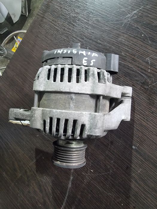 Alternator Opel Insignia 2.0 Euro 5