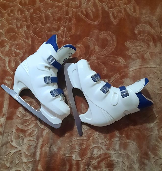 Patine gheață nr. 38/39 damă