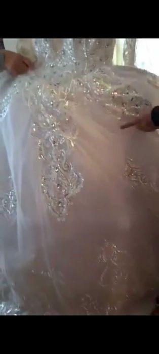 Vand rochie mireasa