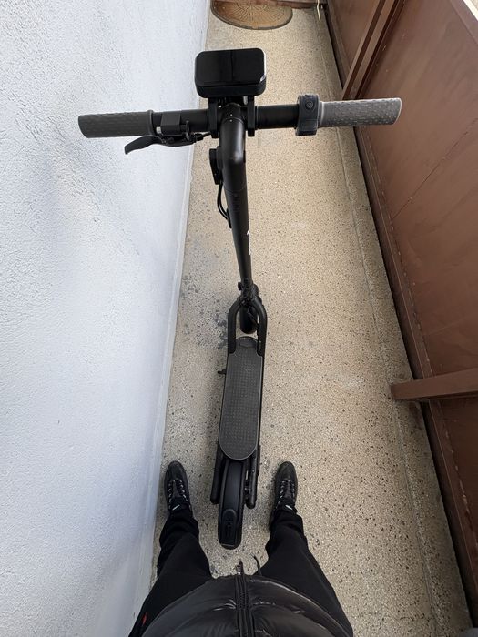 Тротинетка Navee kickscooter N65 като нова