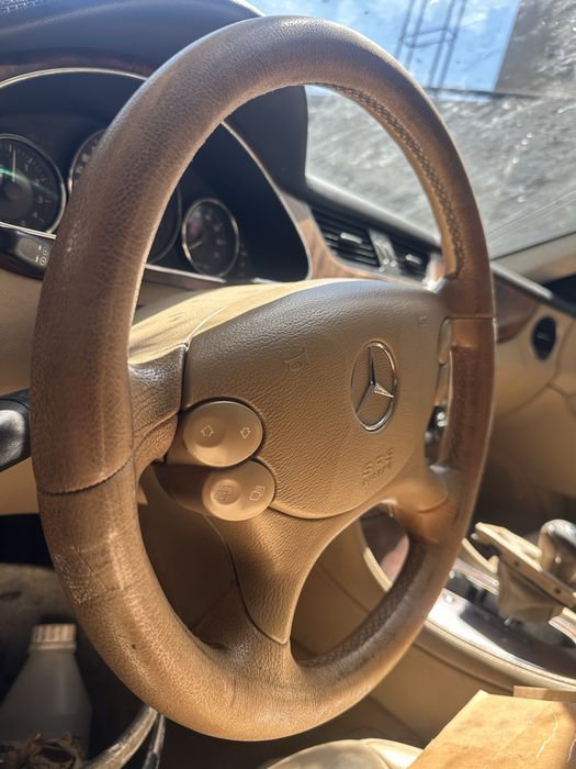Mercedes 350-бензин