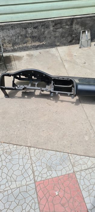 Продам запчасти на ниссан