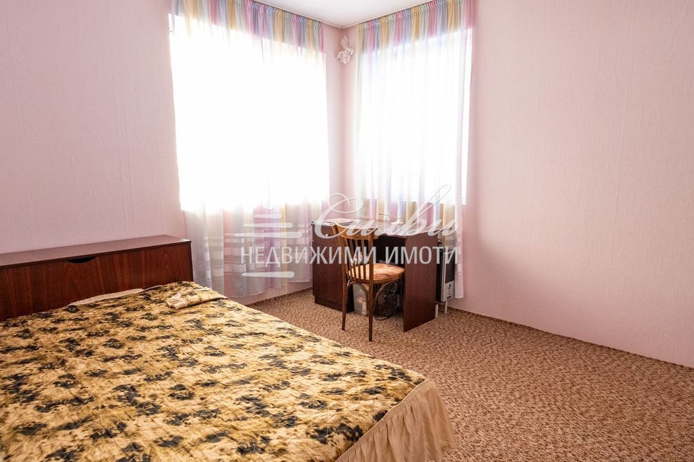 Продава се Етаж от къща в Шумен, Център - 58 кв.м за 967 €/кв.м - Снимка #2