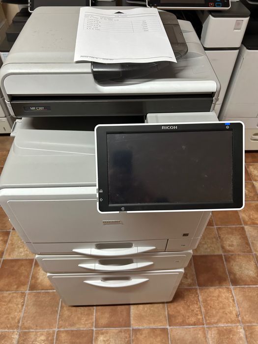 Multifunctional Ricoh MPC307spf