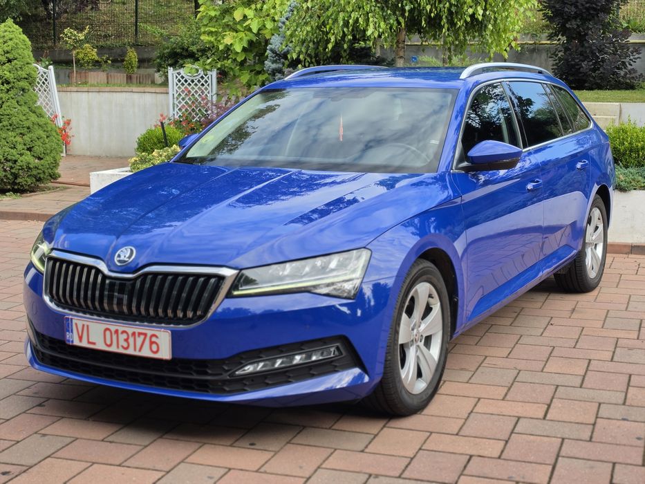 SKODA Superb 2022 — imagine 2