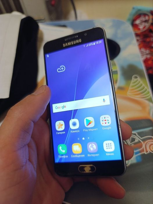 Срочно продам Samsung Galaxy A3 (2016)