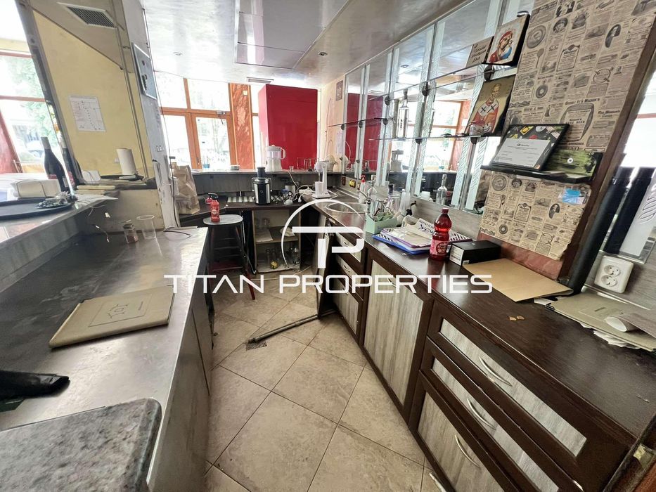 Дава се под наем Заведение в Варна, Младост 1 - 250 кв.м за 800 € - Снимка #6
