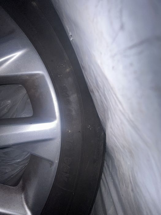 Шины и диски оргинал камри 50