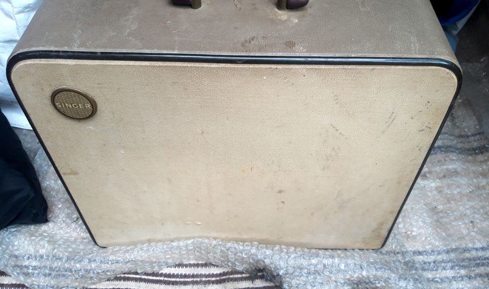 Masina cusut Singer 431/Cu piese metalice