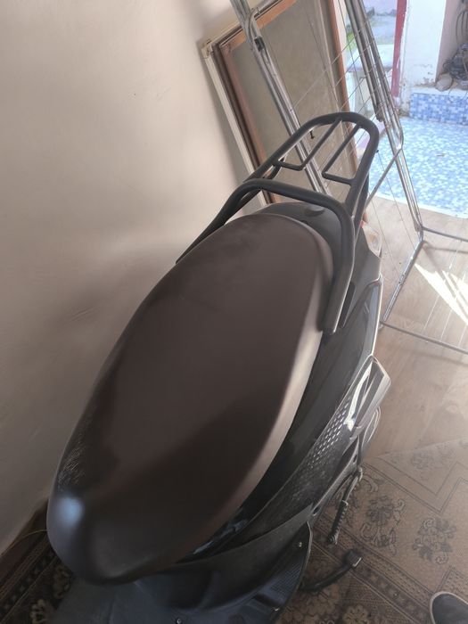 Мотоскутер сатылады