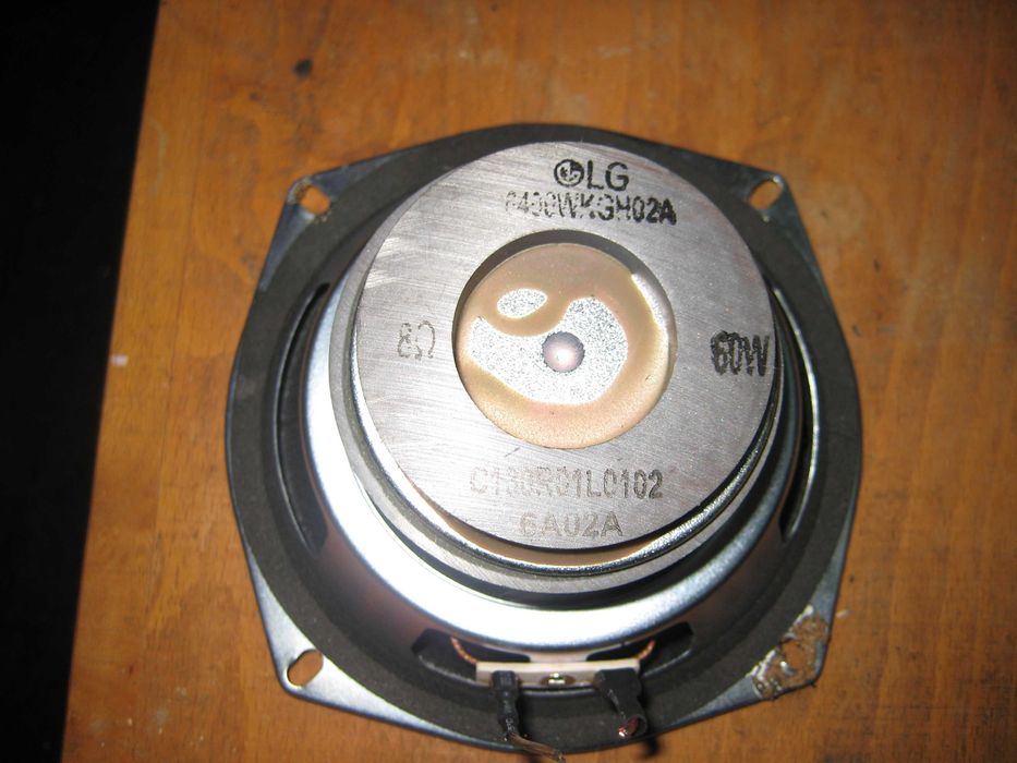 Басов говорител 60w