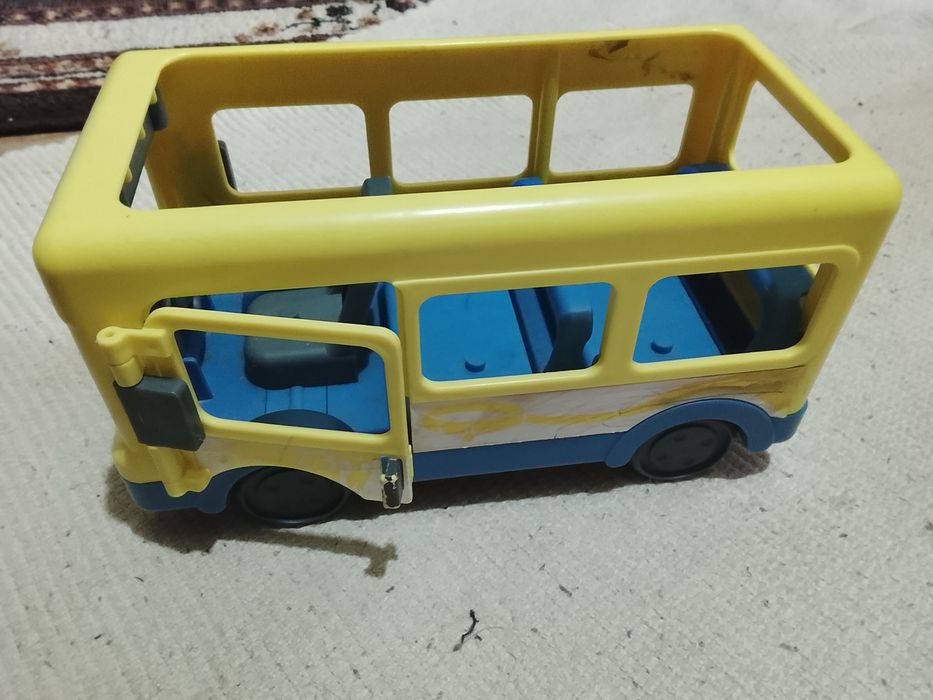 Autobuz Bluey Tm The Beach
