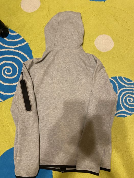 Вверх Nike tech fleece