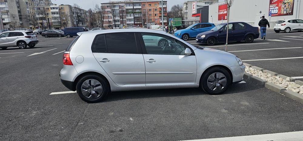 Golf V, golf 5,  vw golf  1.6