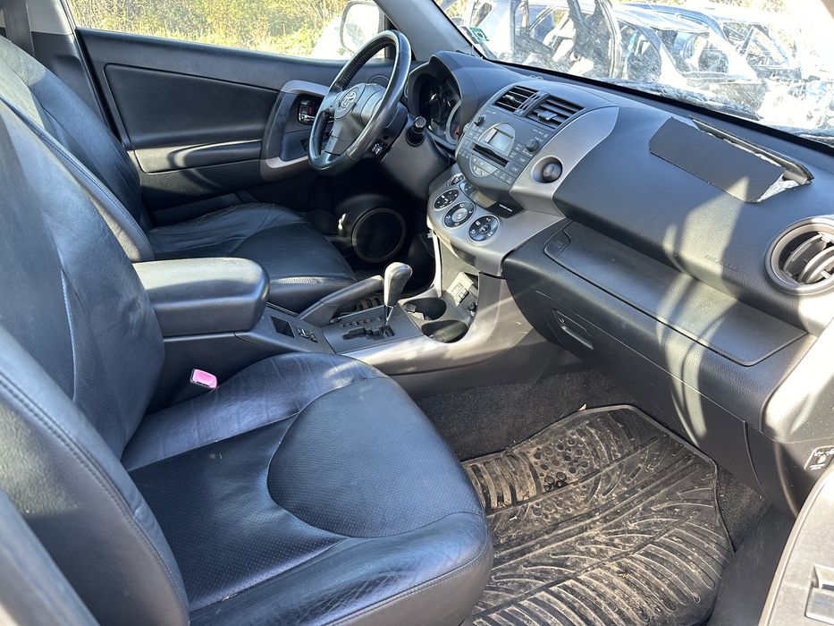 Toyota Rav4 Тойота Рав4 2.0 vvti 152 кс автоматик На части!