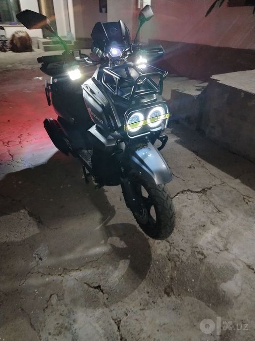 Skuter sotiladi pachti yangi xali