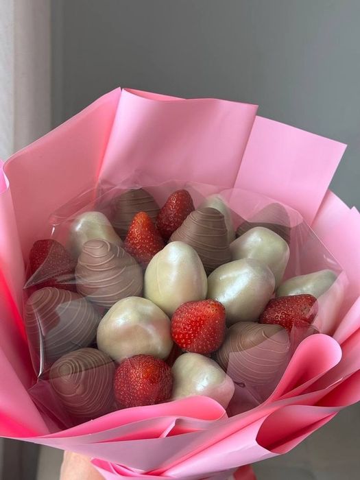 Клубника школаде шымкент