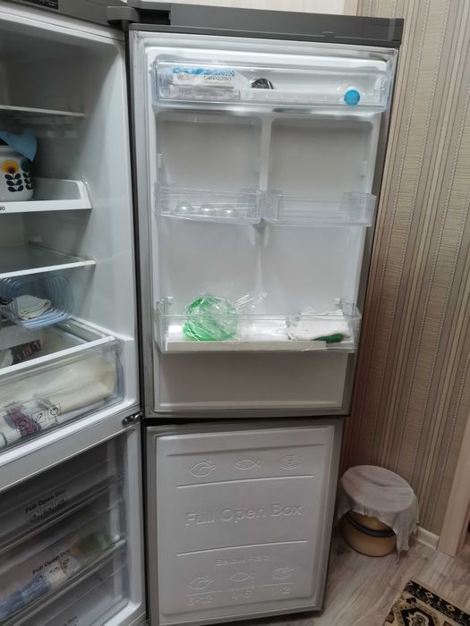 Продам холодильник