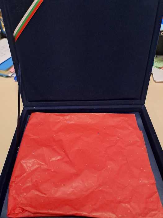 Луксозна опаковачна кутия за дипломи или бижута