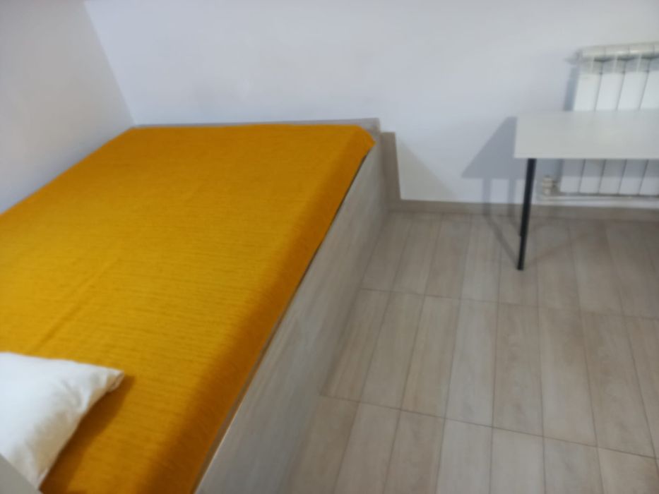 P.f. închiriez apartament 45 m² la casă, zona centru-gară