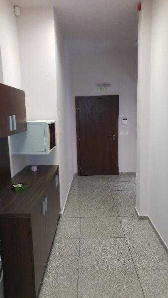 Дава се под наем Офис в Бургас, Център - 96 кв.м за 495 € - Снимка #5