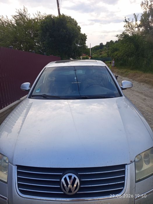 Vând masina vw..