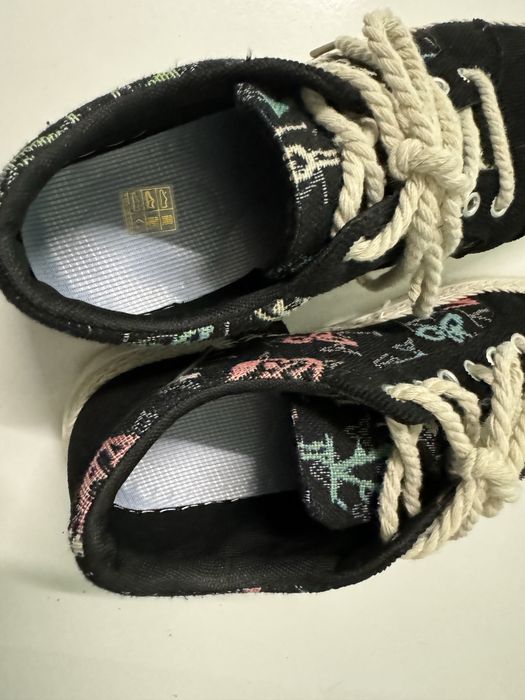 обувки н.41,5  нови!!!