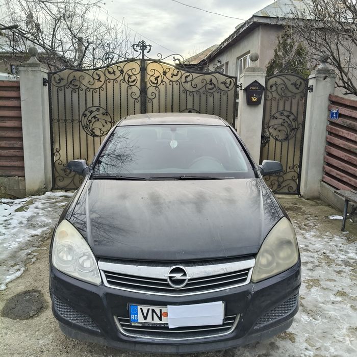 Vând Opel Astra H