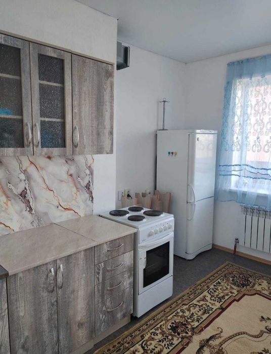 продам 2 комнатную квартиру