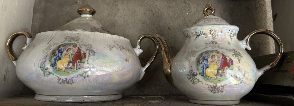 Мадонна супница и чайник есть также пересница