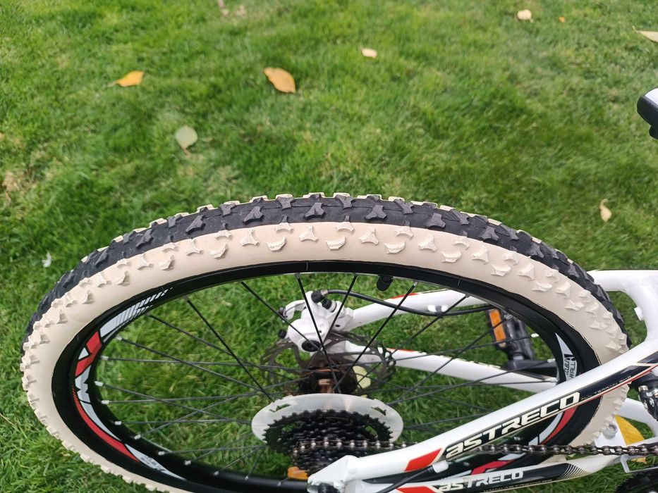 24" Детски Алуминиев Велосипед Astreko употребяван